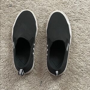 Columbia Black and White Women's Slip-on Sneakers